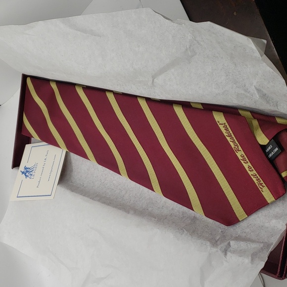 Rare French silk Hail to the Redskins tie - Picture 2 of 5